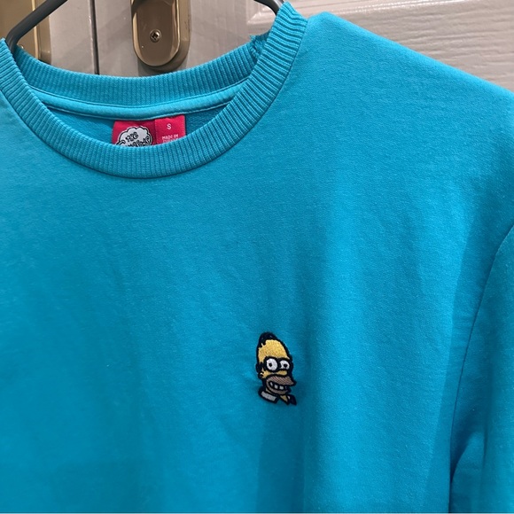 SIMPSONS SWEATSHIRT - Picture 2 of 4